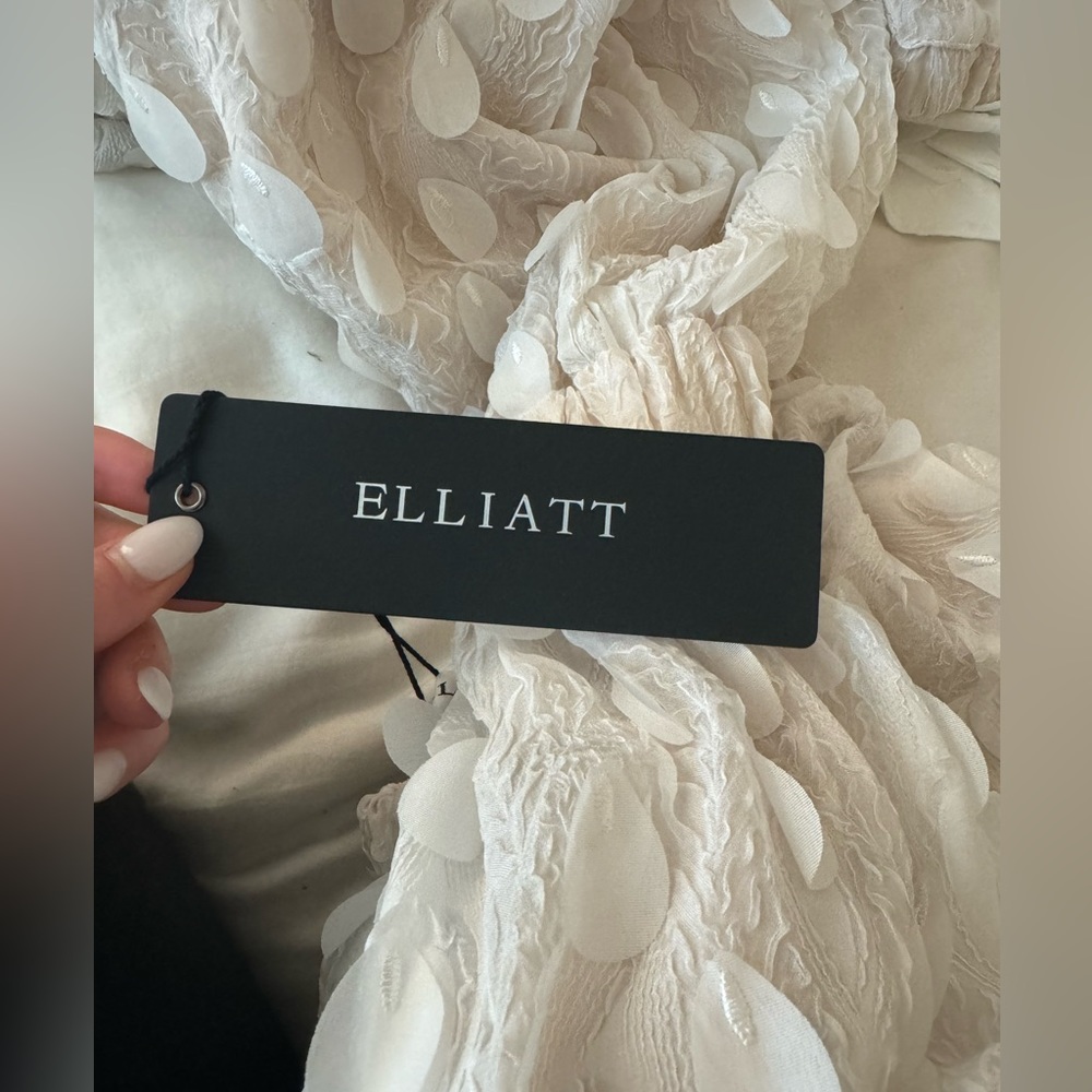ELLIATT Malleny Dress - Picture 3 of 3